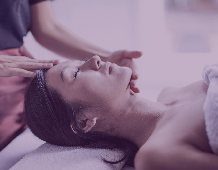 Schönheitsbehandlungen - Lymphdrainage - Violetta Neumann